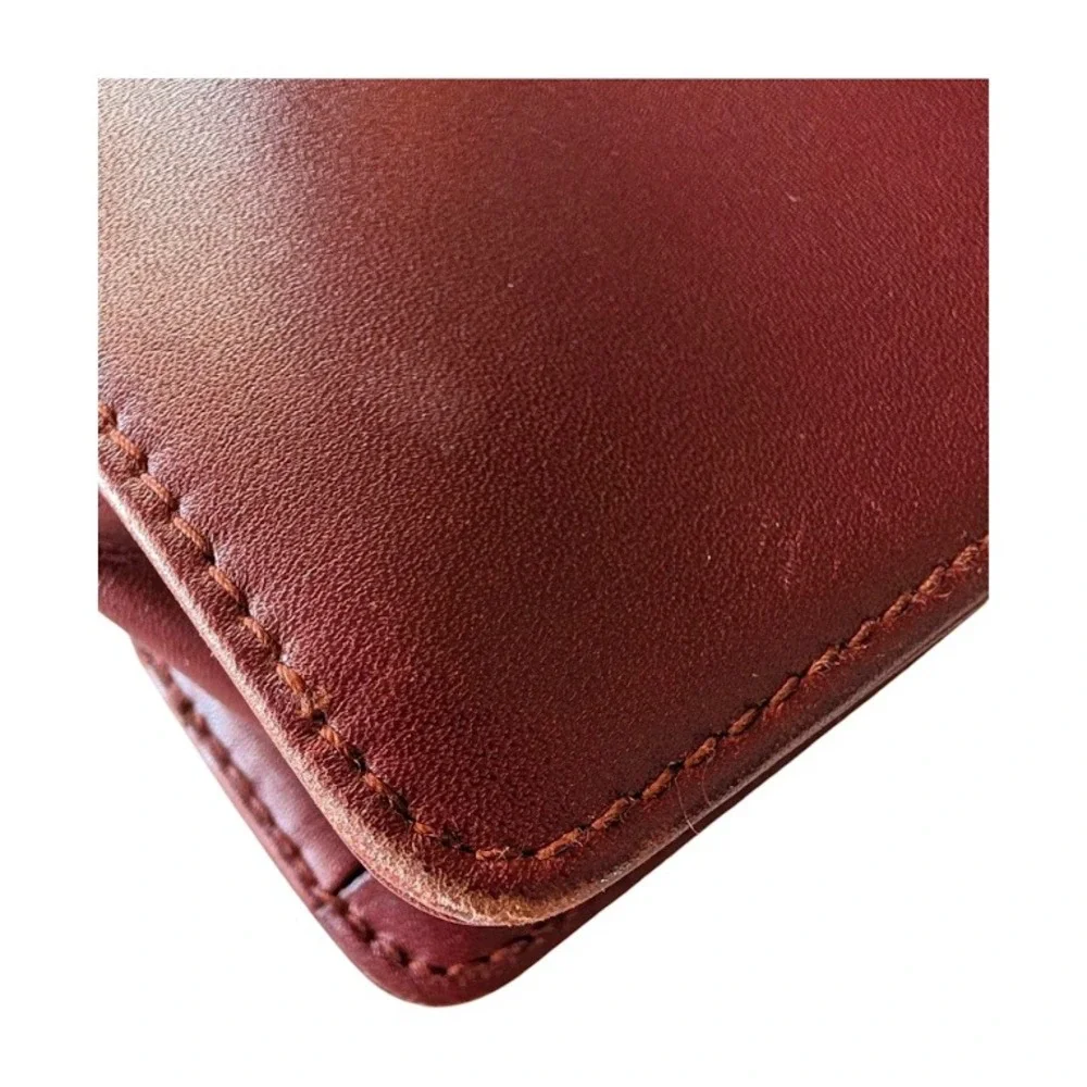 Vintage Cartier Les Must de Cartier Burgundy Leather‎ Clutch Bag Gold Corners